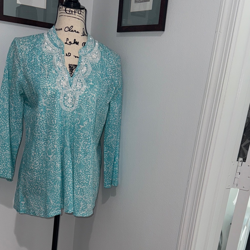 Lilly Pulitzer Turquoise Tunic with White Detailing